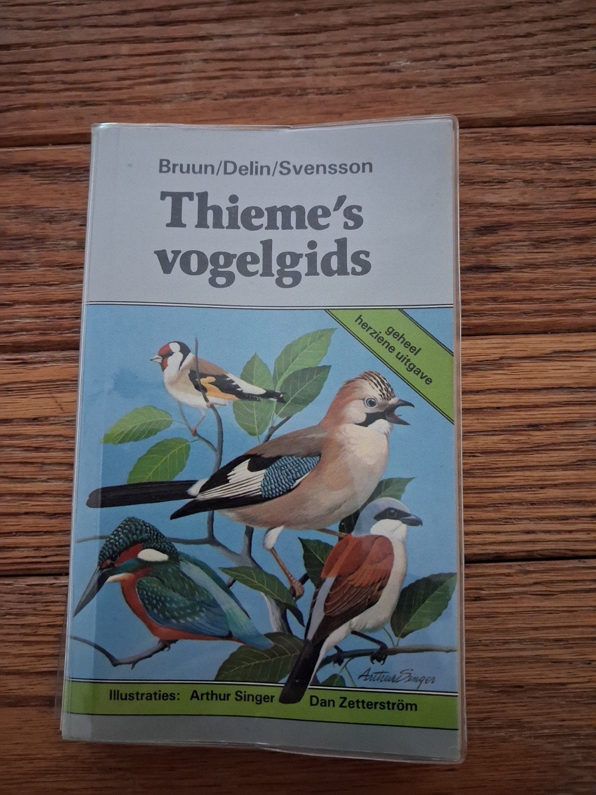 Thieme's Vogelgids - Geheel Herzien Uitgave, Boeken, Ophalen of Verzenden, Gelezen, Vogels, Bruun, Delin, Svensson