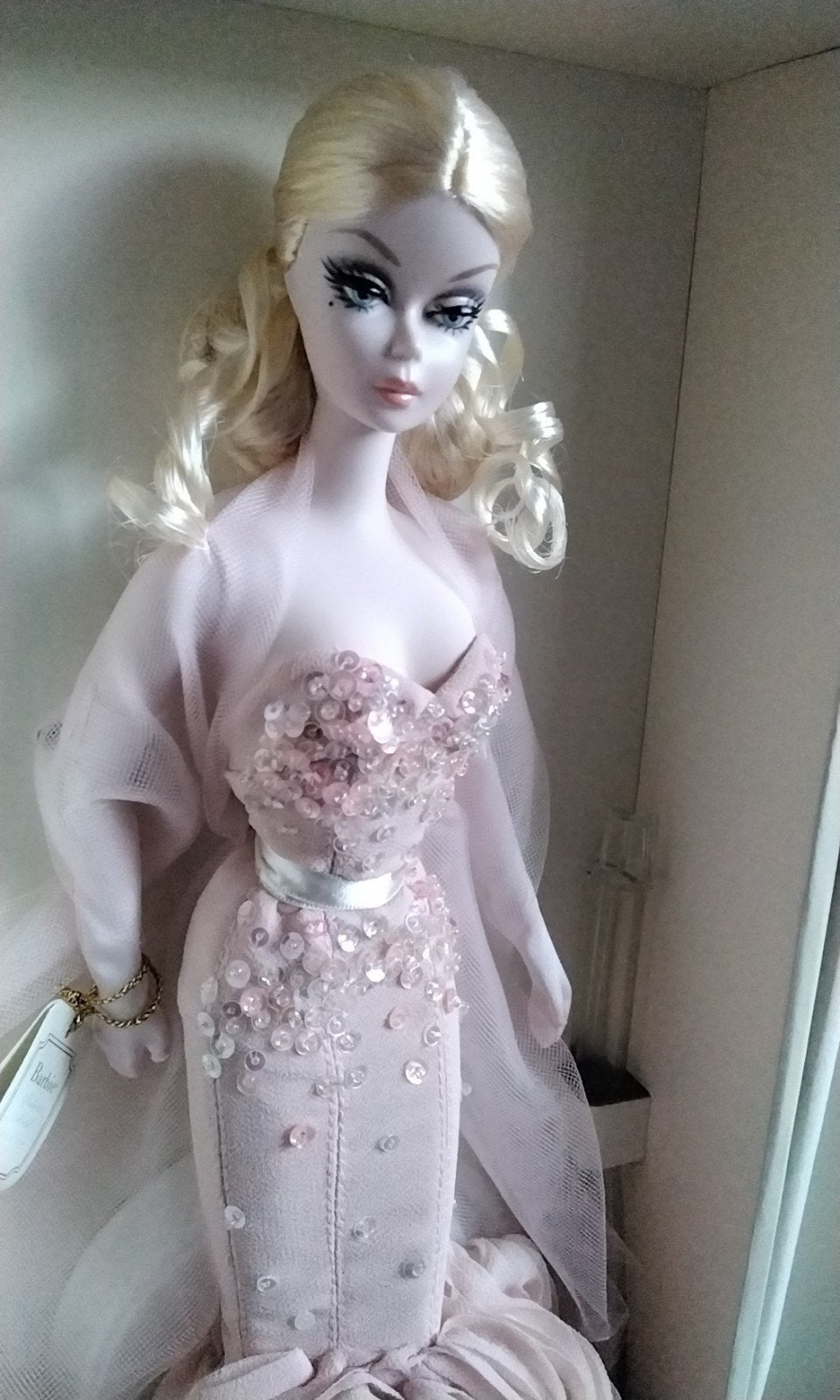 Barbie silkstone  Fashion Model Collection - Mermaid gown, Verzamelen, Ophalen of Verzenden, Zo goed als nieuw, Fashion Doll