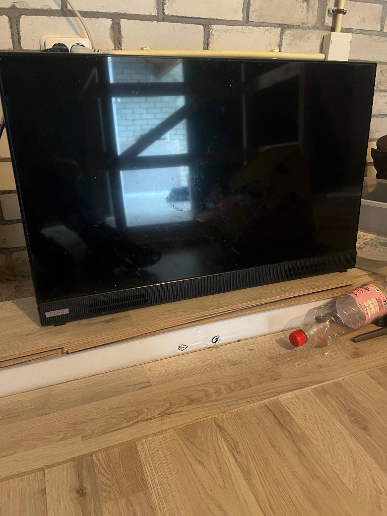 PEAQ Smart tv, Ophalen, Zo goed als nieuw, Tv en Weergevers