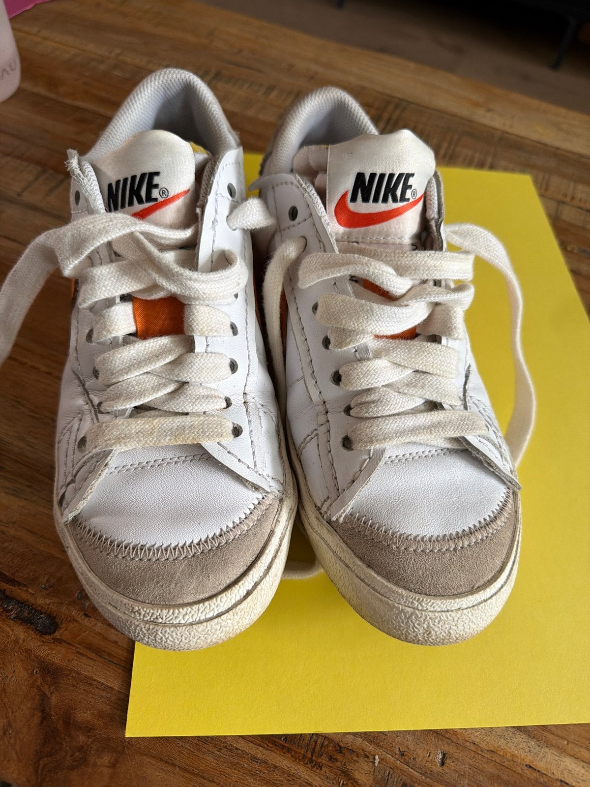 Nike sneakers maat 38,5 - Gedragen, Kleding | Dames, Ophalen, Gedragen, Wit, Sneakers of Gympen
