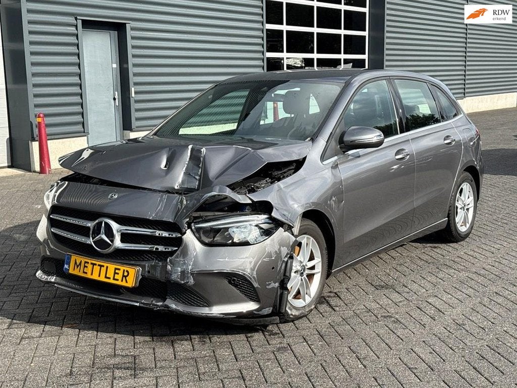 Mercedes-Benz B-klasse 180 Business Solution, Cruise control, Automaat, Mercedes-Benz, Zilver of Grijs, 1332 cc