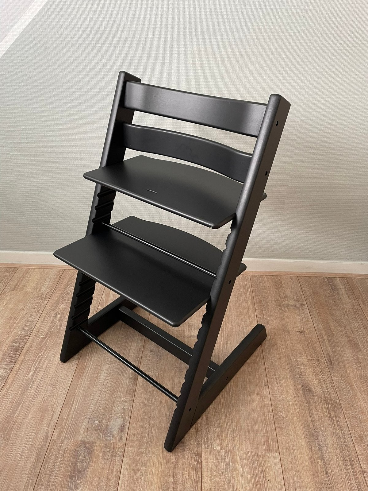 Stokke Tripp Trapp kinderstoel mat zwart, Ophalen, Zo goed als nieuw, Meegroeistoel