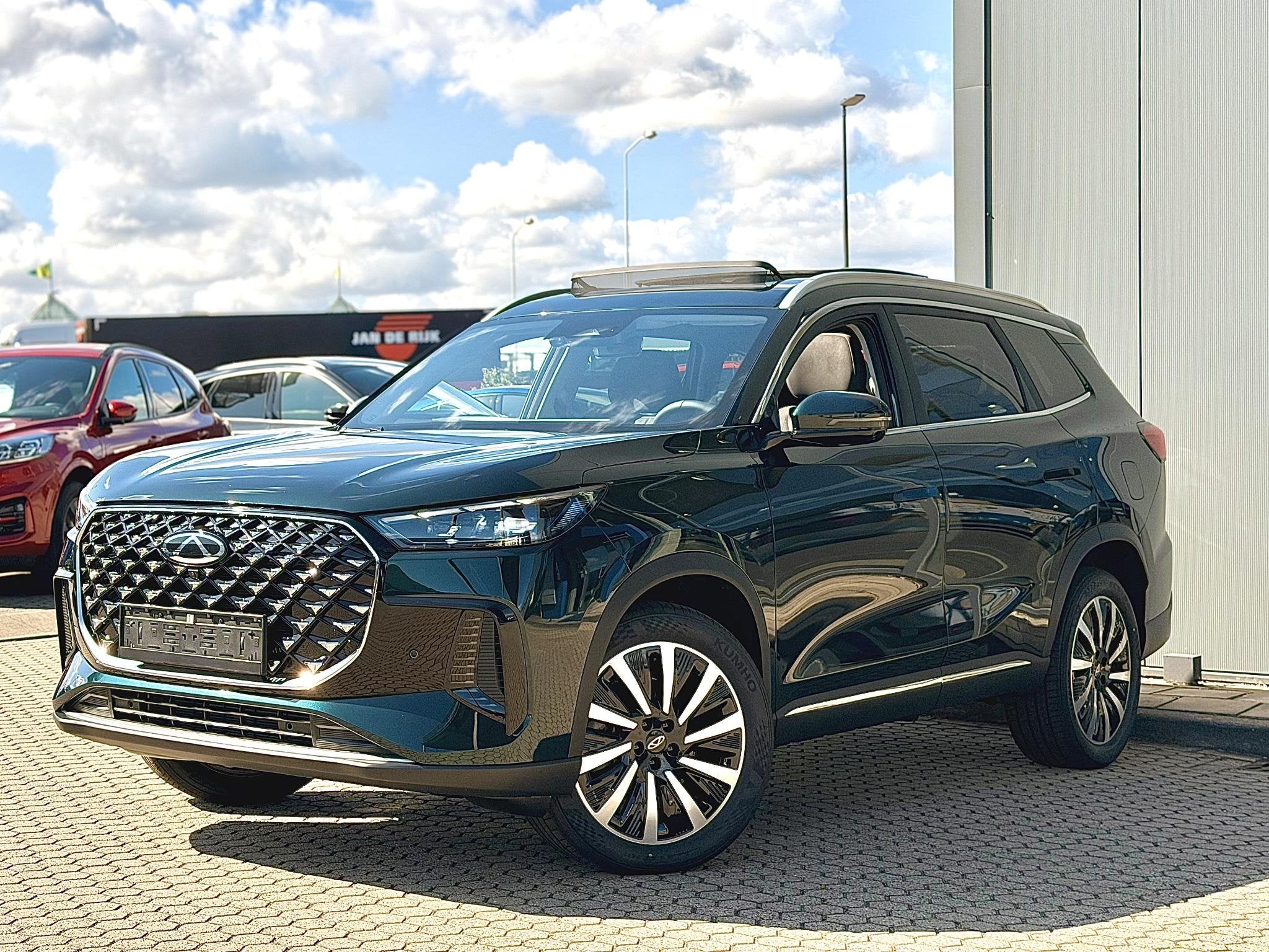 Chery Tiggo 8 1.5 Unique PHEV DRIVING ASSISTANCE I PANORAMA, Auto's, Stof, 1498 cc, 7 stoelen, Plug-in hybride
