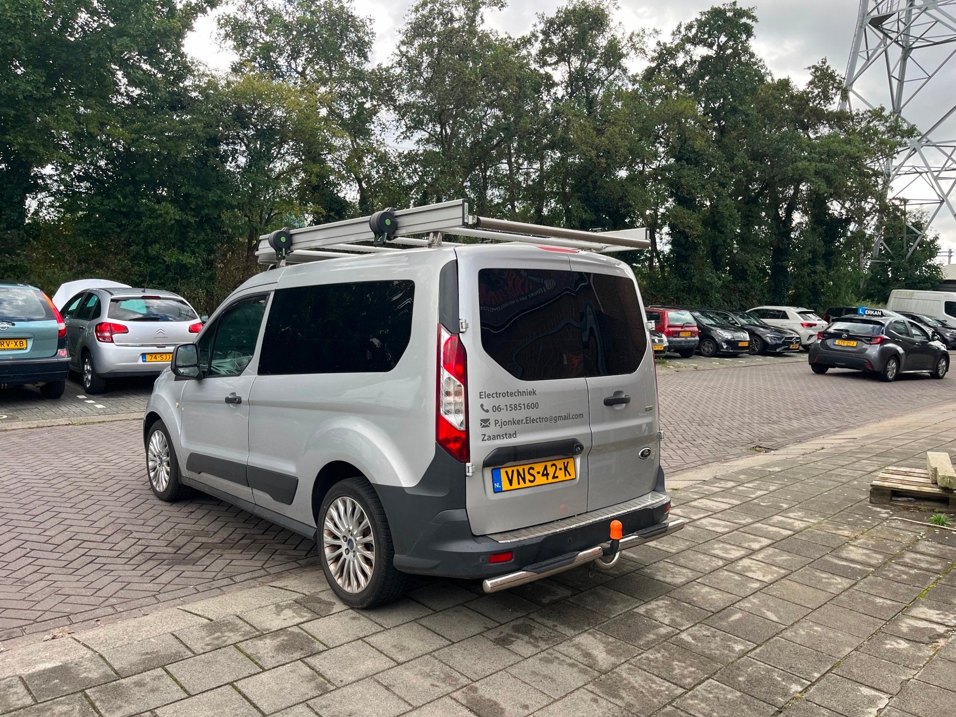 Ford Transit Connect 1.0 Ecoboost L1 Ambiente, Auto's, Euro 5, 101 pk, Gebruikt, Bedrijf