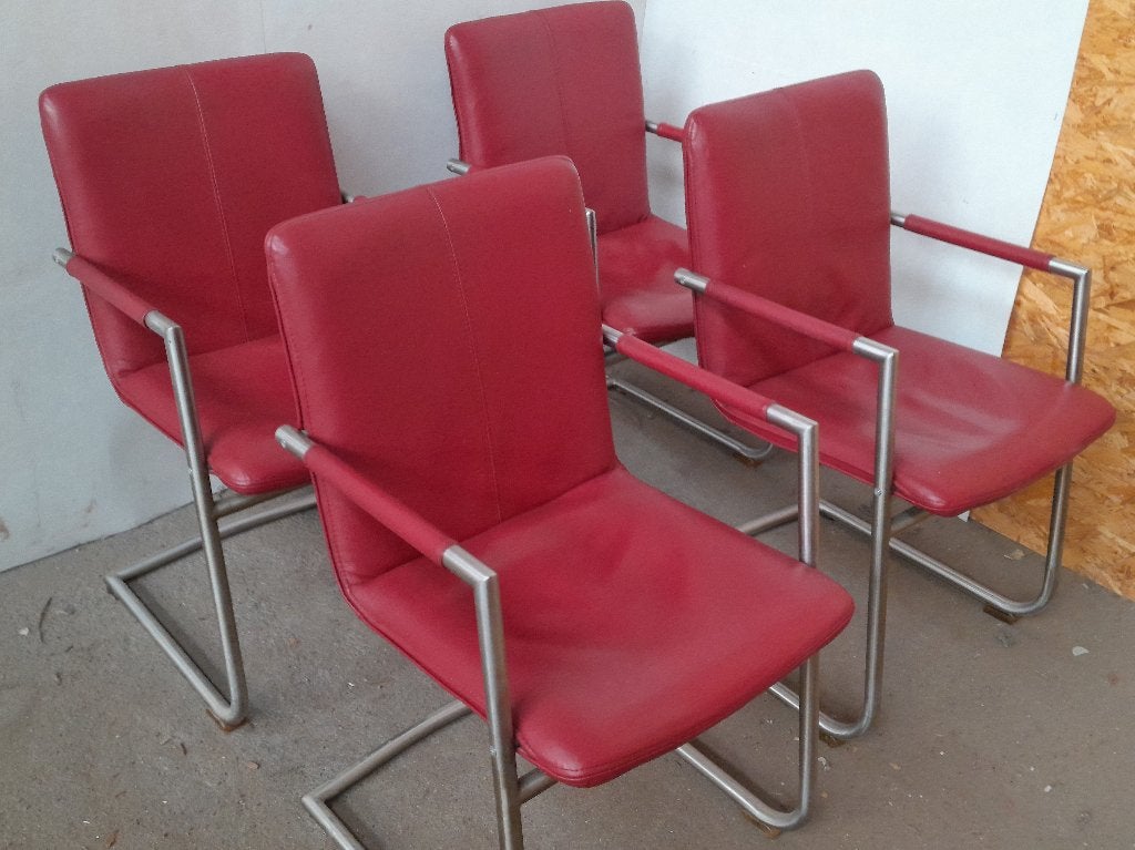 stoelen rood, bordeaux rood, eetkamerstoelen, Ophalen of Verzenden, Zo goed als nieuw, Rood