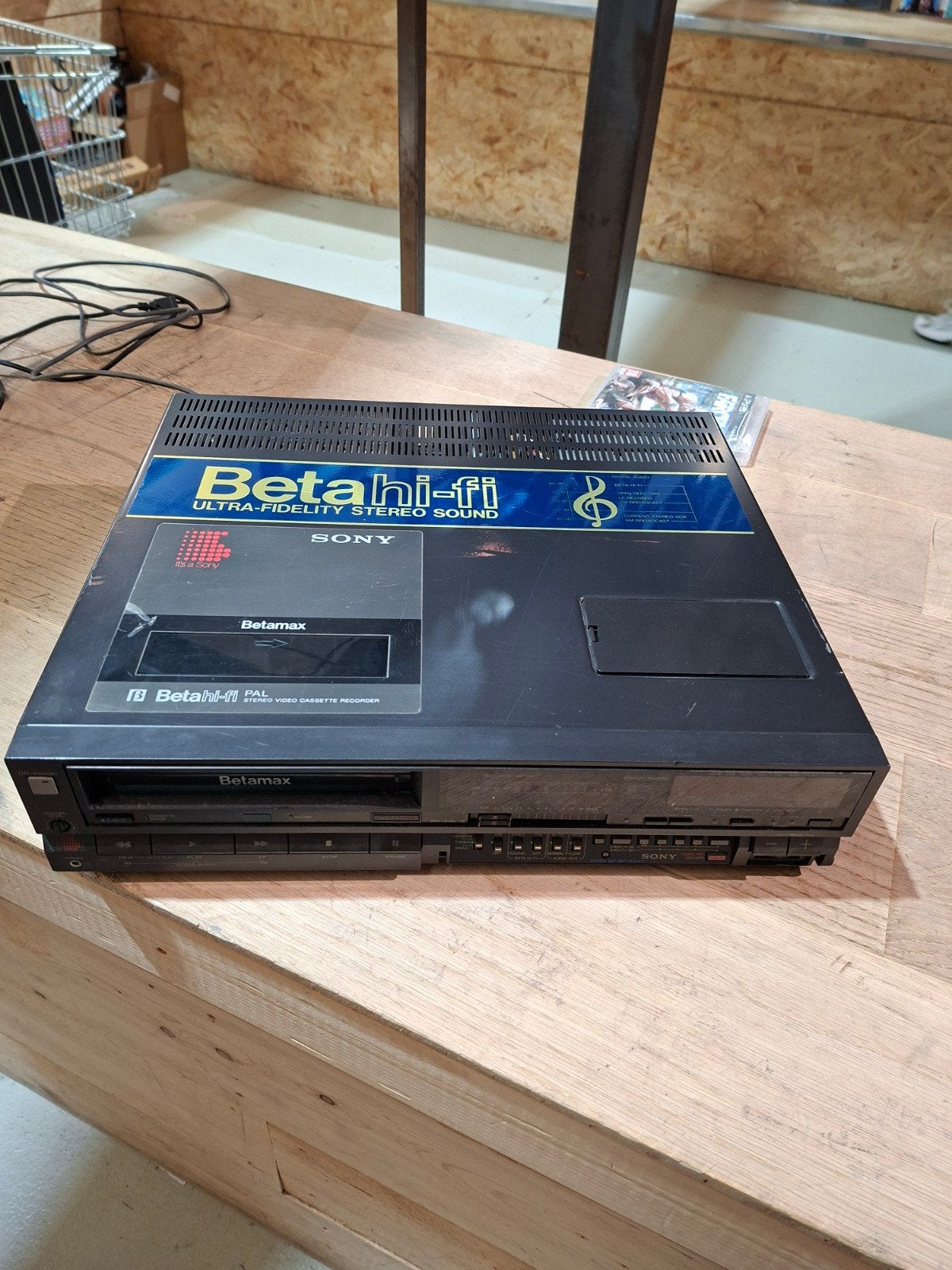 Sony Betamax SL-HF100 ES Betahi-fi Videorecorder, Ophalen, Gebruikt, Betamax-speler of -recorder, Sony Corporation, 1-7-1 Konan, Minato-ku, Tokyo 108-0075, Japan