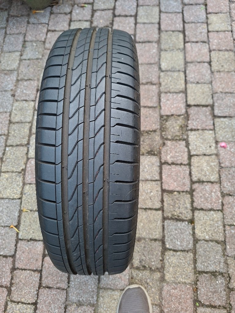 Continental UltraContact 155/65 R14 Zomerband, Auto-onderdelen, Ophalen, 14 inch, 155 mm, Nieuw