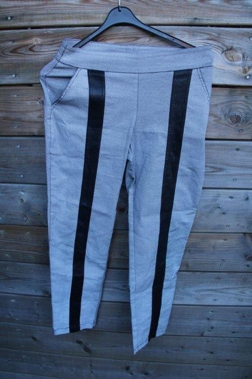 Broek grijs/ zwart Elsewhere mt S Vaste prijs, Kleding | Dames, Elsewhere, Ophalen of Verzenden, Zo goed als nieuw, Maat 36 (S)