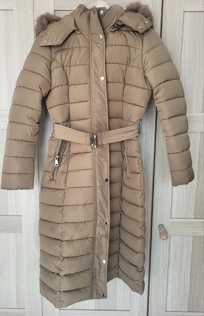 Lange gewatteerde jas met capuchon en riem, Beige, Ophalen of Verzenden, CheVery, Maat 36 (S)