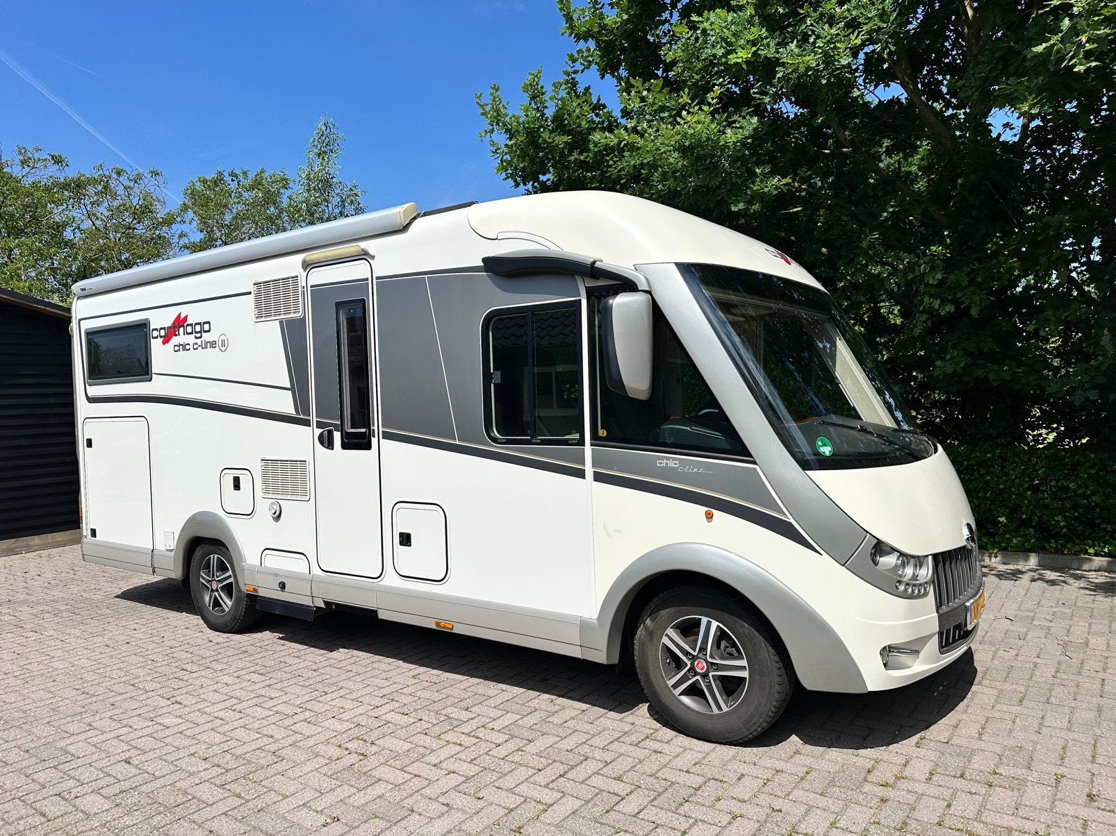 Compacte Carthago Chic C line 4.2 – level/180 PK/Full Option, Integraal, Fiat, 6 tot 7 meter, Particulier