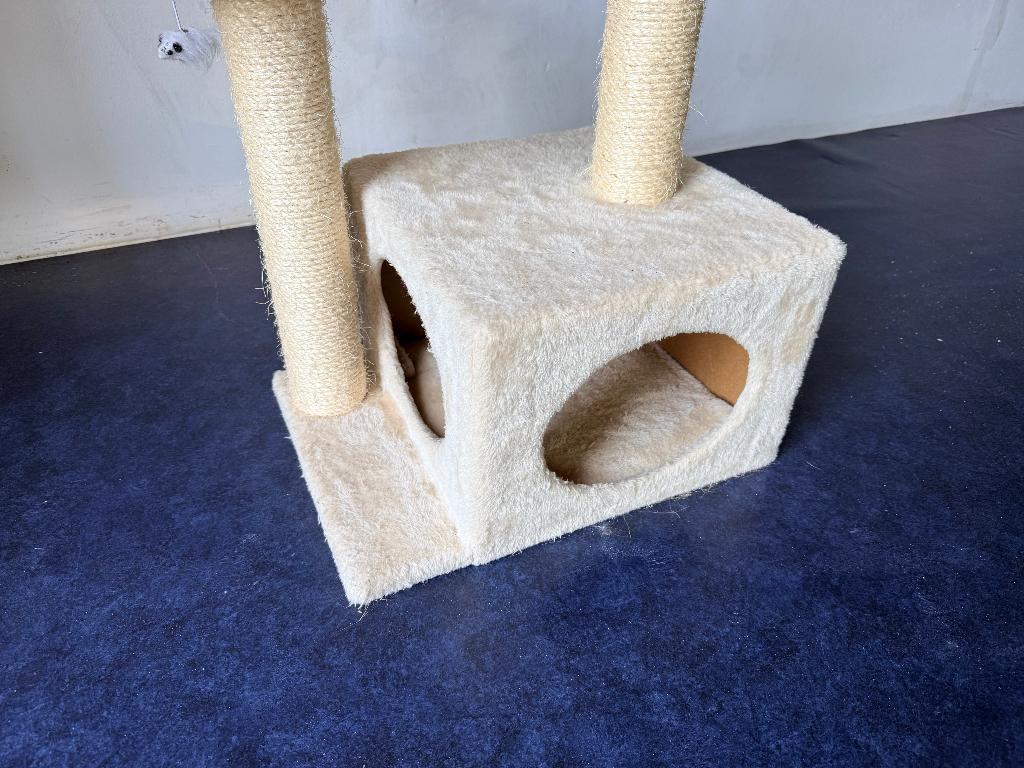 katten krabpaal met huisje, Ophalen, Gebruikt, Krabpaal