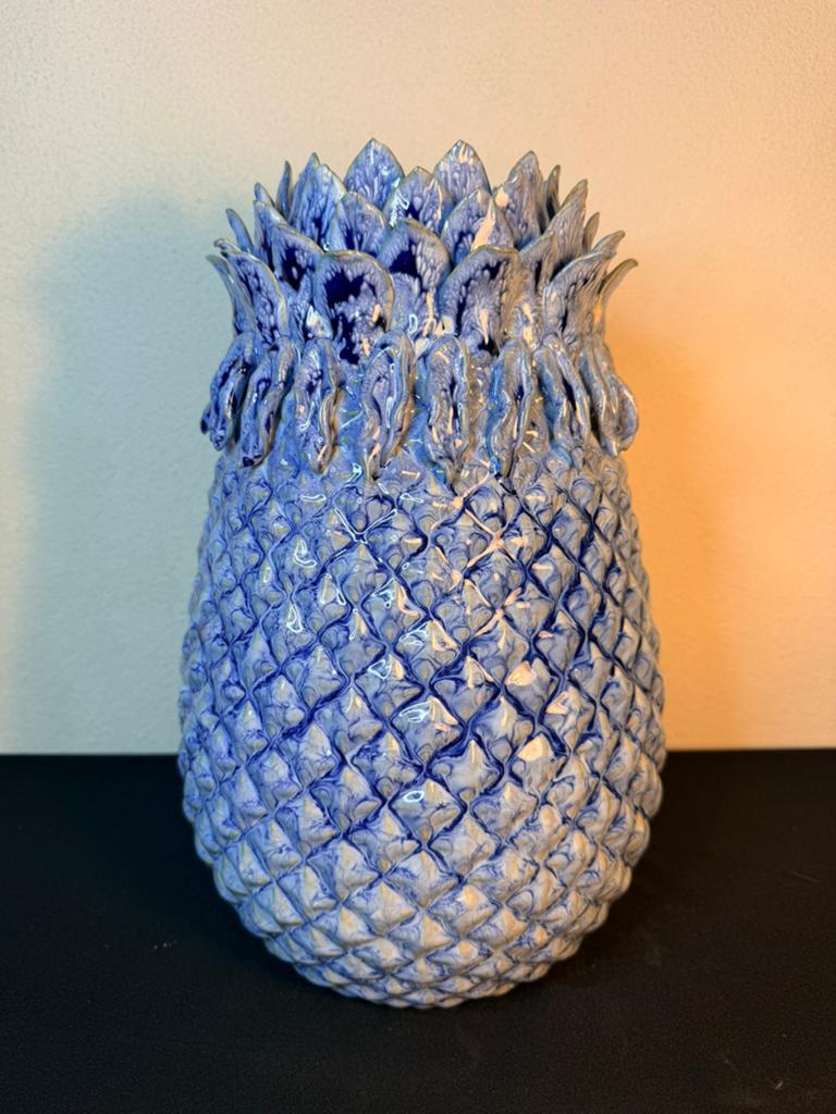 Ananas vaas keramiek azuurblauw, Overige kleuren, Aardewerk of Porselein, Ophalen of Verzenden, Zo goed als nieuw