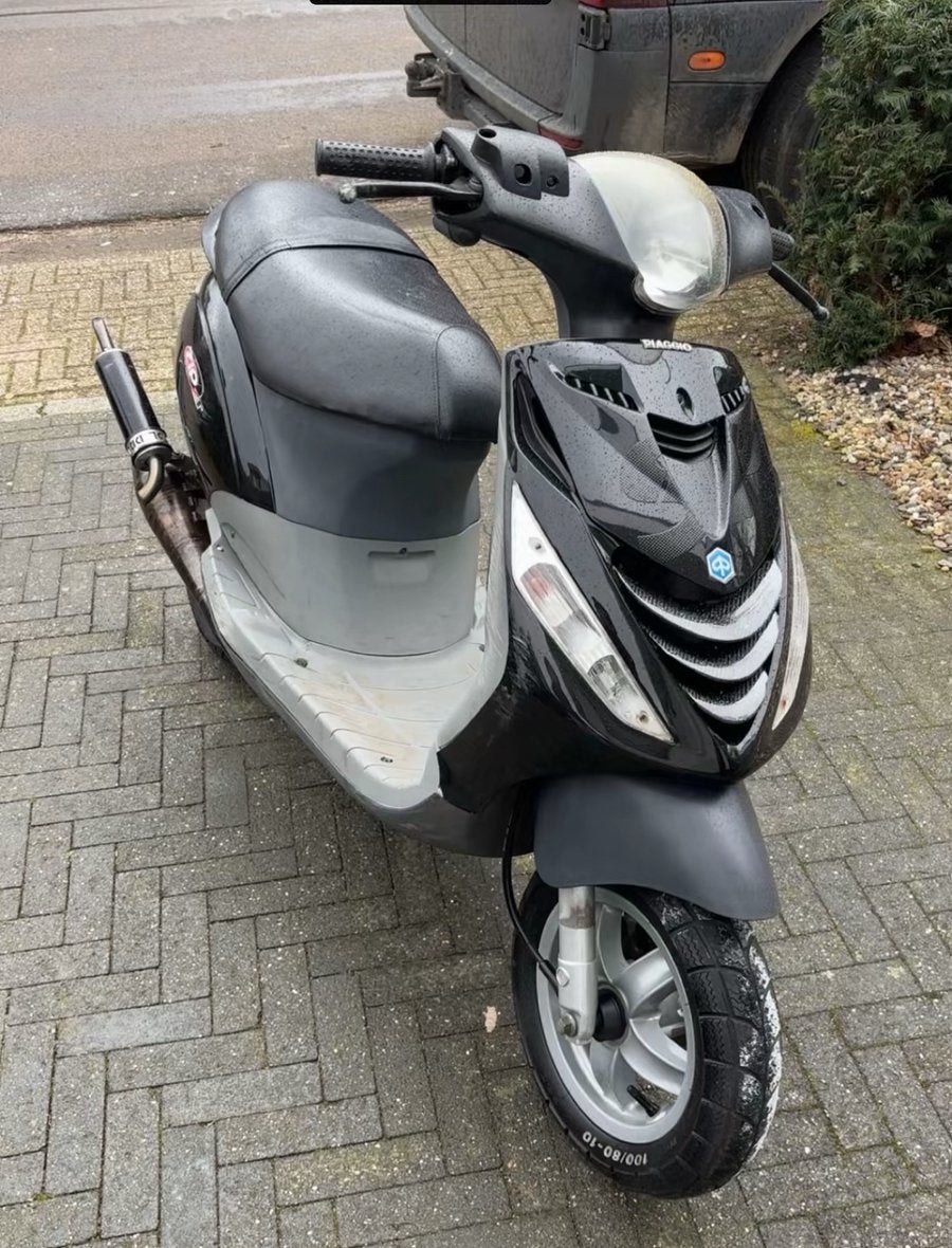 Piaggio zip 70cc, Ophalen, Tweetakt, Maximaal 45 km/u, Zo goed als nieuw