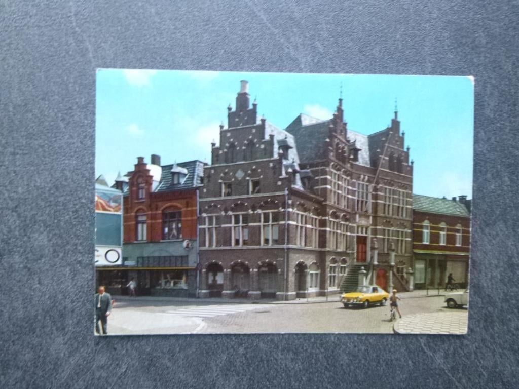 Venray, gemeentehuis/auto 1978, Verzamelen, Ansichtkaarten | Nederland, Verzenden, 1960 tot 1980, Gelopen, Noord-Brabant