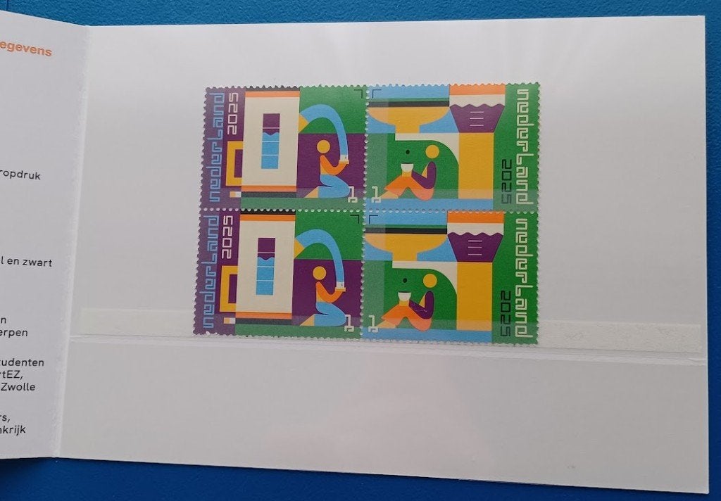 Postzegelmapje 700 New Dutch Design – koffie en thee - 2025, Verzenden, Na 1940, Postfris