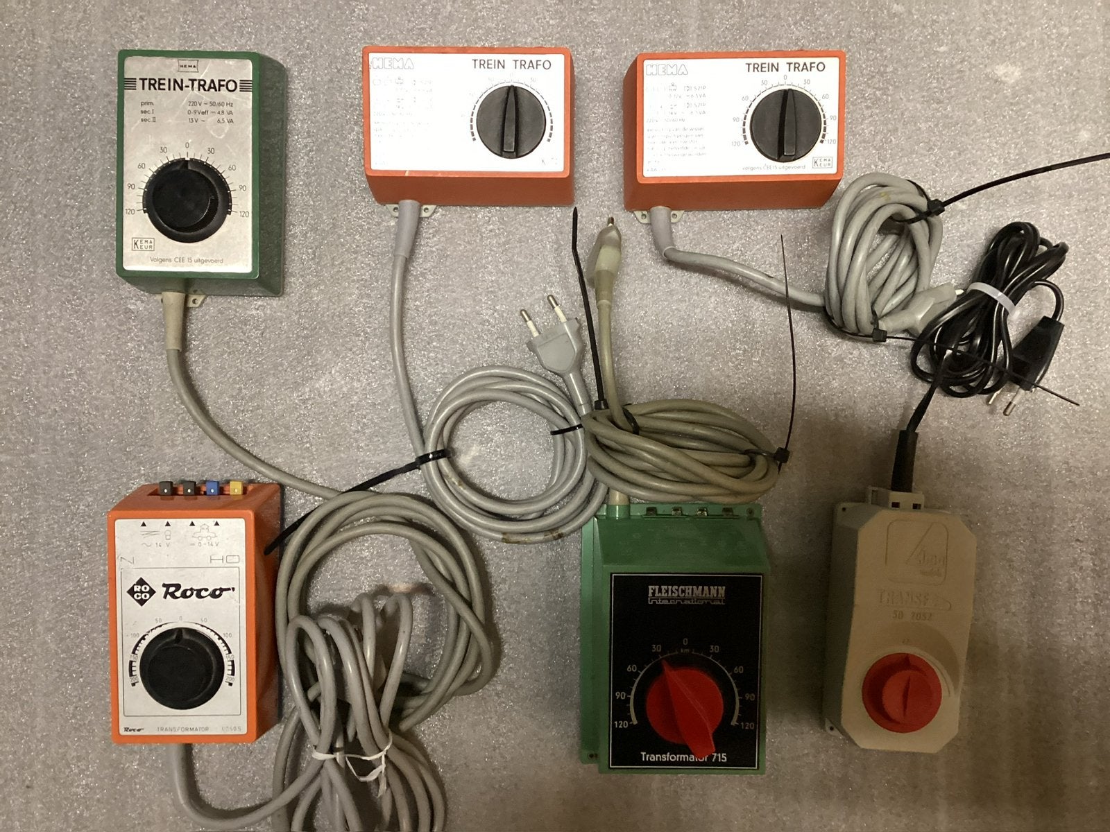 Fleischmann Roco + div transformators, Ophalen of Verzenden, Gebruikt, Gelijkstroom, Fleischmann