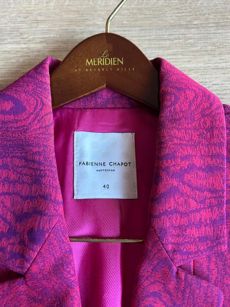 Fabienne Chapot jasje 40 fuchsia zgan, Maat 38/40 (M), Ophalen of Verzenden, Zo goed als nieuw, Jasje