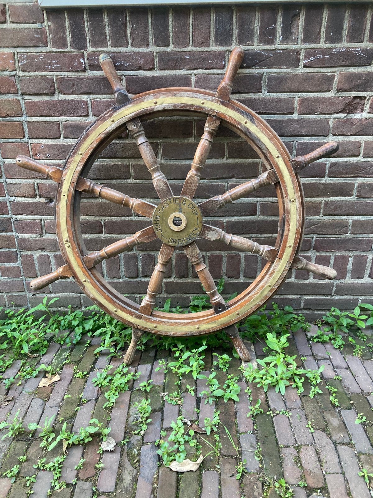 Stuurwiel van een schip, Ophalen