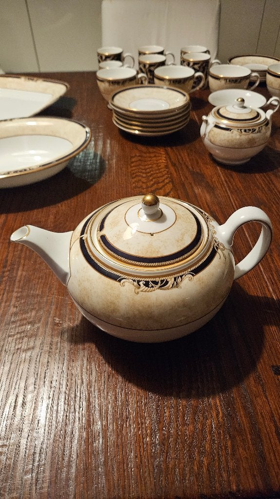Wedgwood Cornucopia theepot 800ml, Ophalen of Verzenden