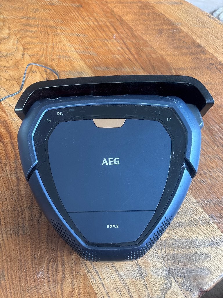AEG RX9.2 met oplaadstation, Witgoed en Apparatuur, Stofzuigers, Gebruikt, Bedienbaar via app, Bosch, Ophalen of Verzenden