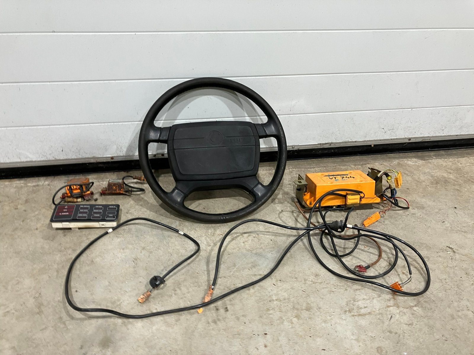 BMW e23 e24 e28 e30 e32 airbag leren stuur compleet systeem, Auto-onderdelen, Besturing, Ophalen of Verzenden, Gebruikt, BMW