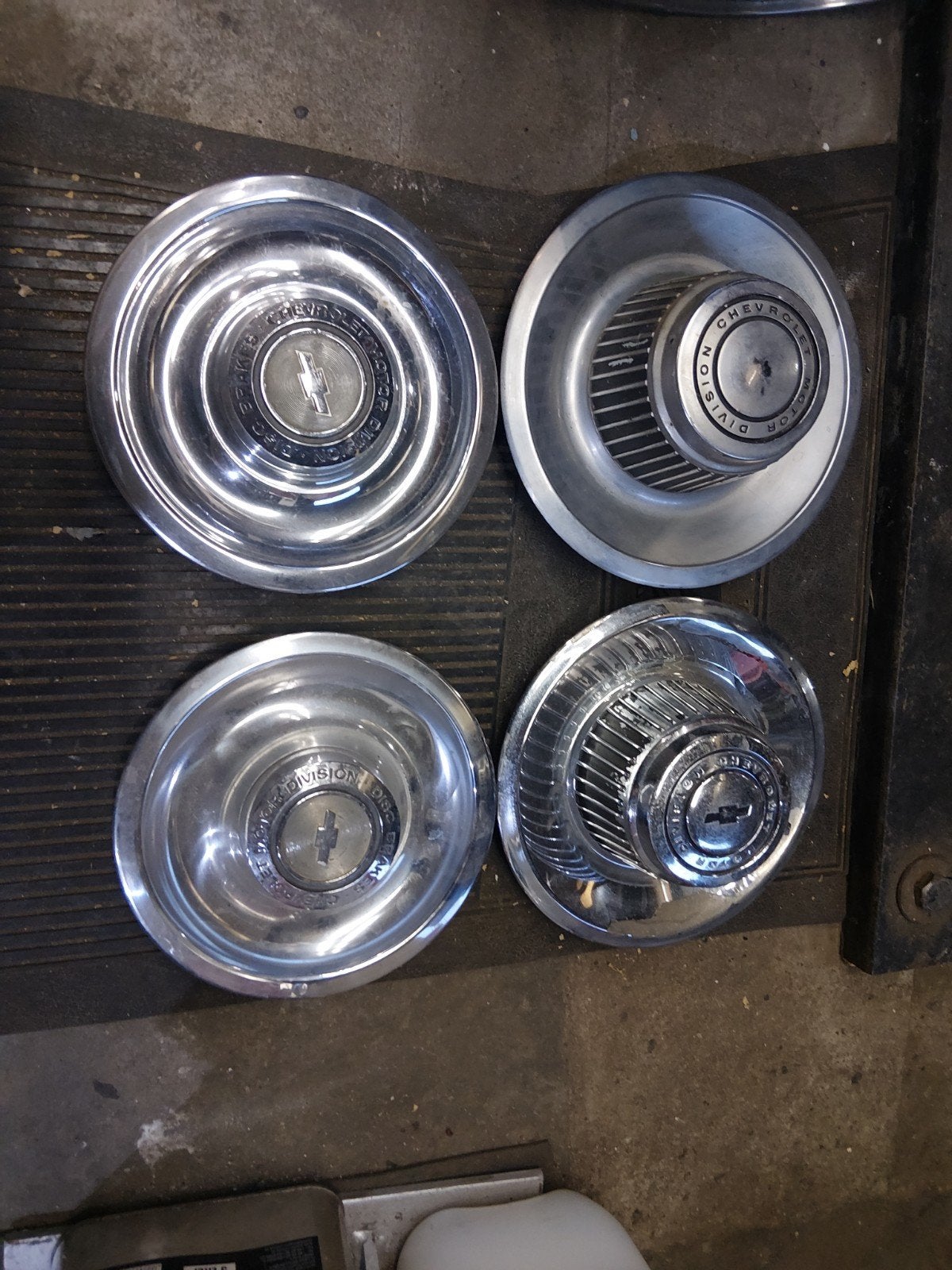 Chevrolet Velgen Ringen met Hubcaps gmc rallyewheels, Ophalen, Gebruikt