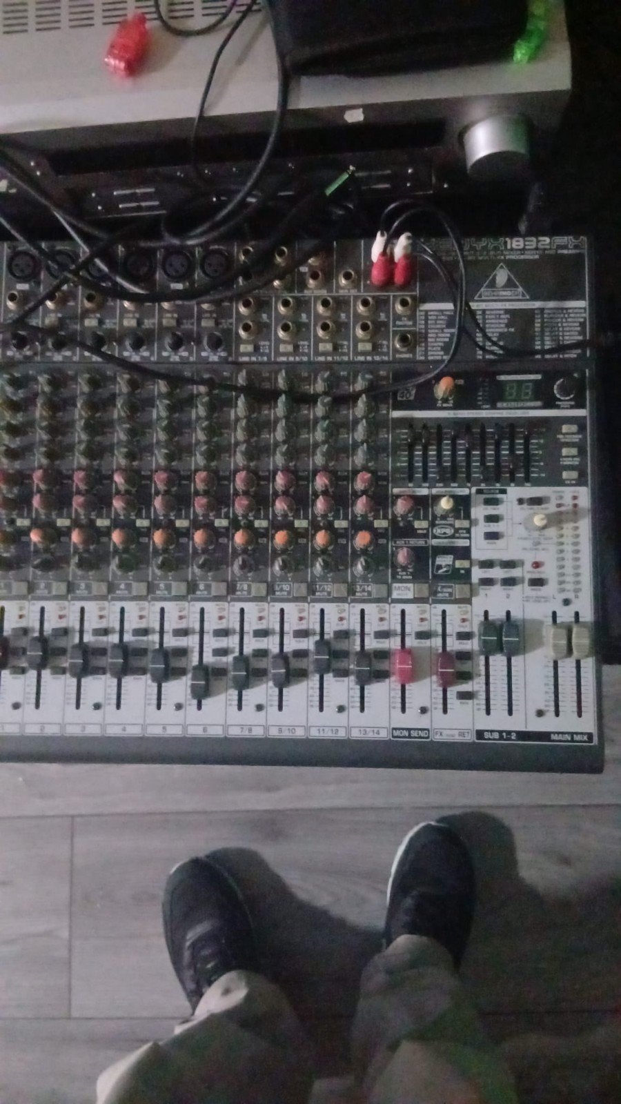 Behringer Xenyx 1832FX Mengpaneel, Ophalen of Verzenden, Gebruikt, 10 tot 20 kanalen, Microfooningang