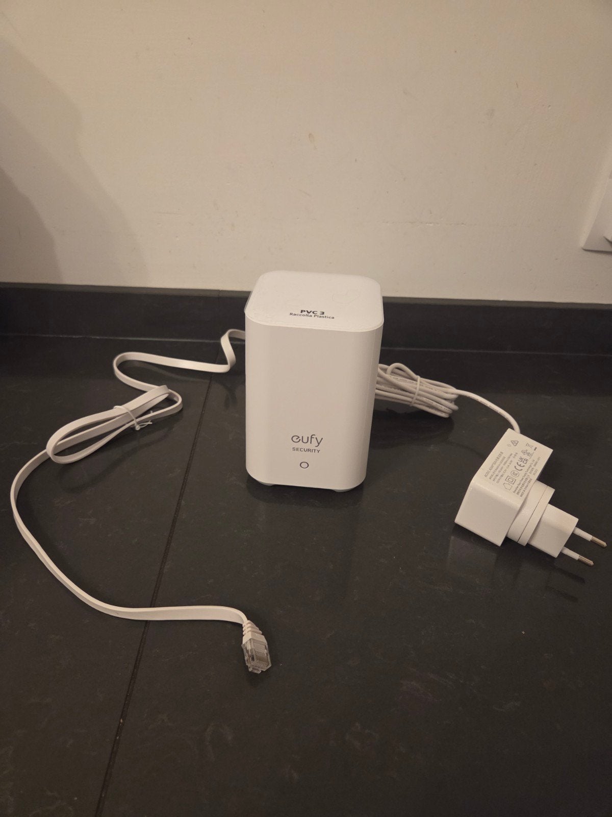 Eufy HomeBase 2 - Zo goed als nieuw, Ophalen of Verzenden, Zo goed als nieuw