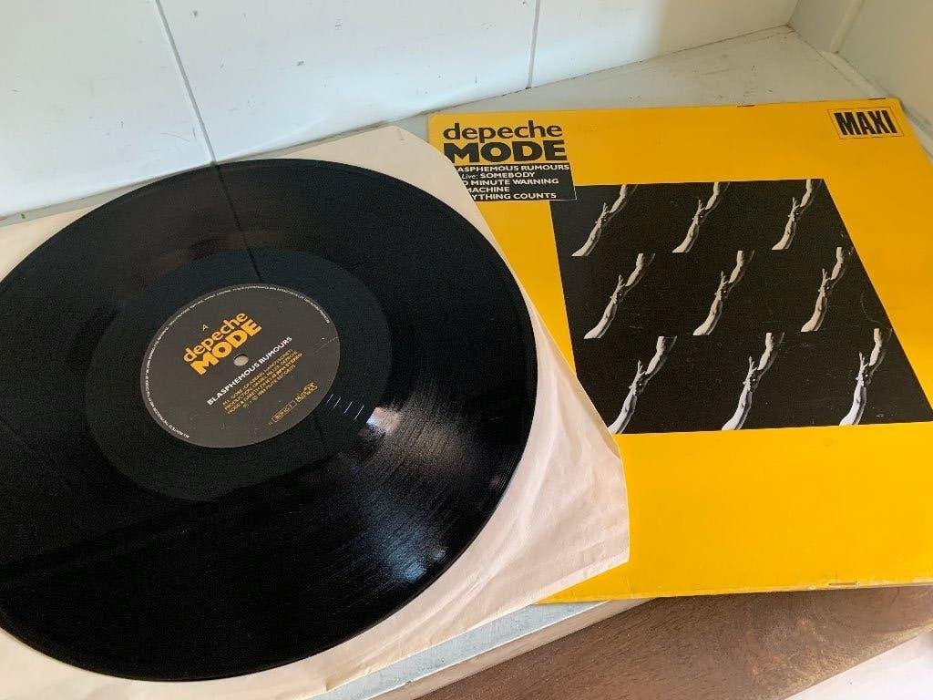 Depeche Mode - Blasphemous Rumours (Maxi Single), Ophalen of Verzenden, Zo goed als nieuw, 12 inch