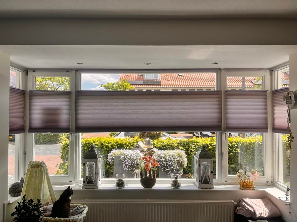 Luxaflex duettes plissé’s (prijsklasse 1) dubbele kleur:, Ophalen, Zo goed als nieuw