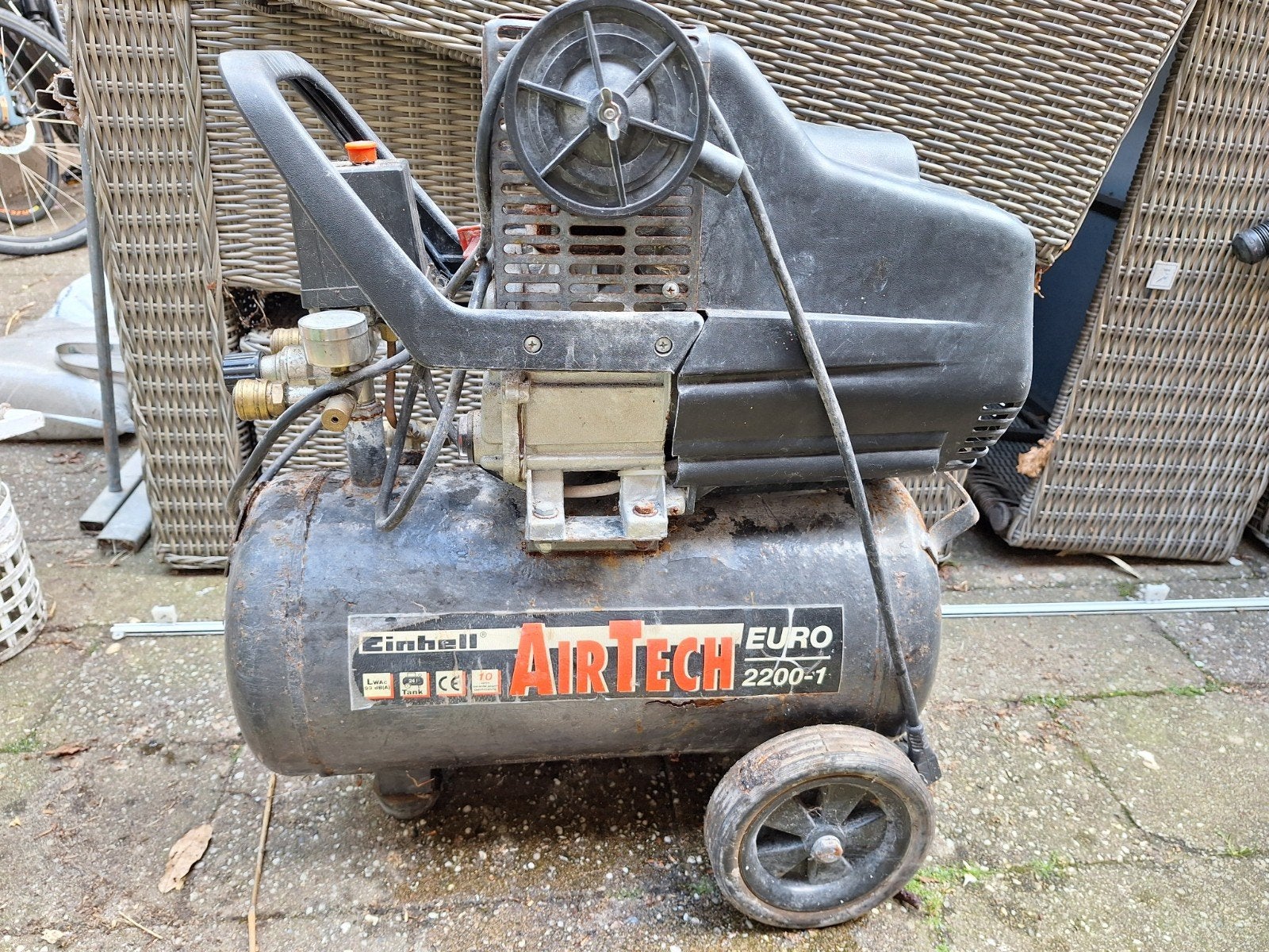 Einhell AIRTECH EURO 2200-1 Compressor - Gebruikt, Ophalen, Gebruikt, 25 tot 100 liter, 200 tot 400 liter/min