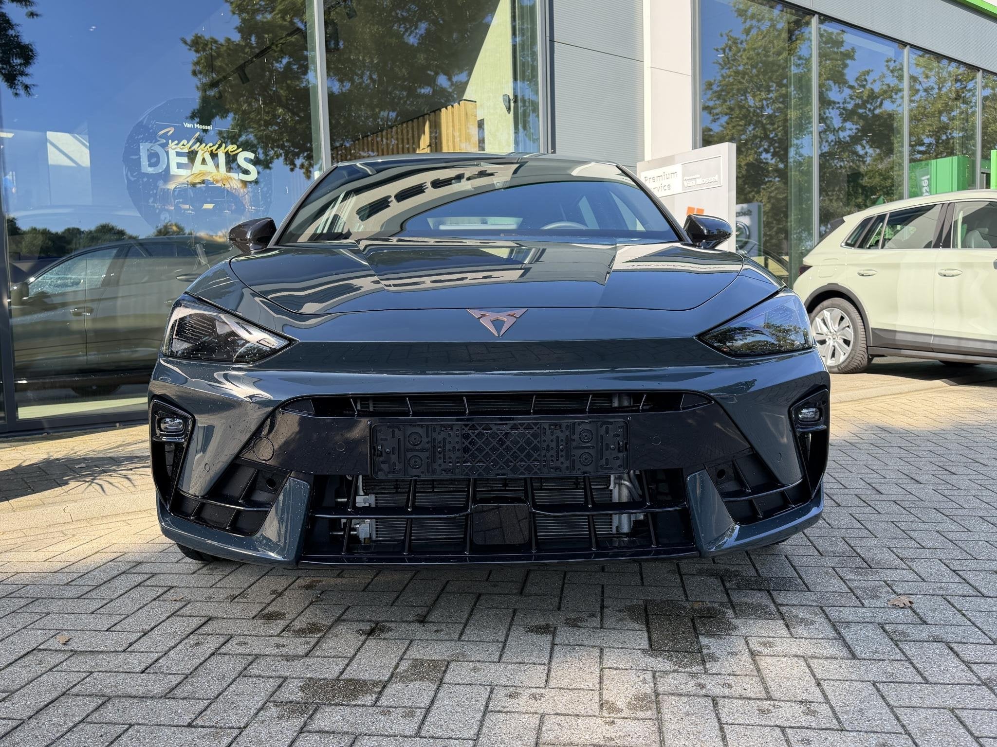CUPRA Leon 1.5 TSI e-Hybrid Business 204PK | Automaat | Lich, Auto's, Dealer onderhouden, 1498 cc, 4 cilinders, 1573 kg