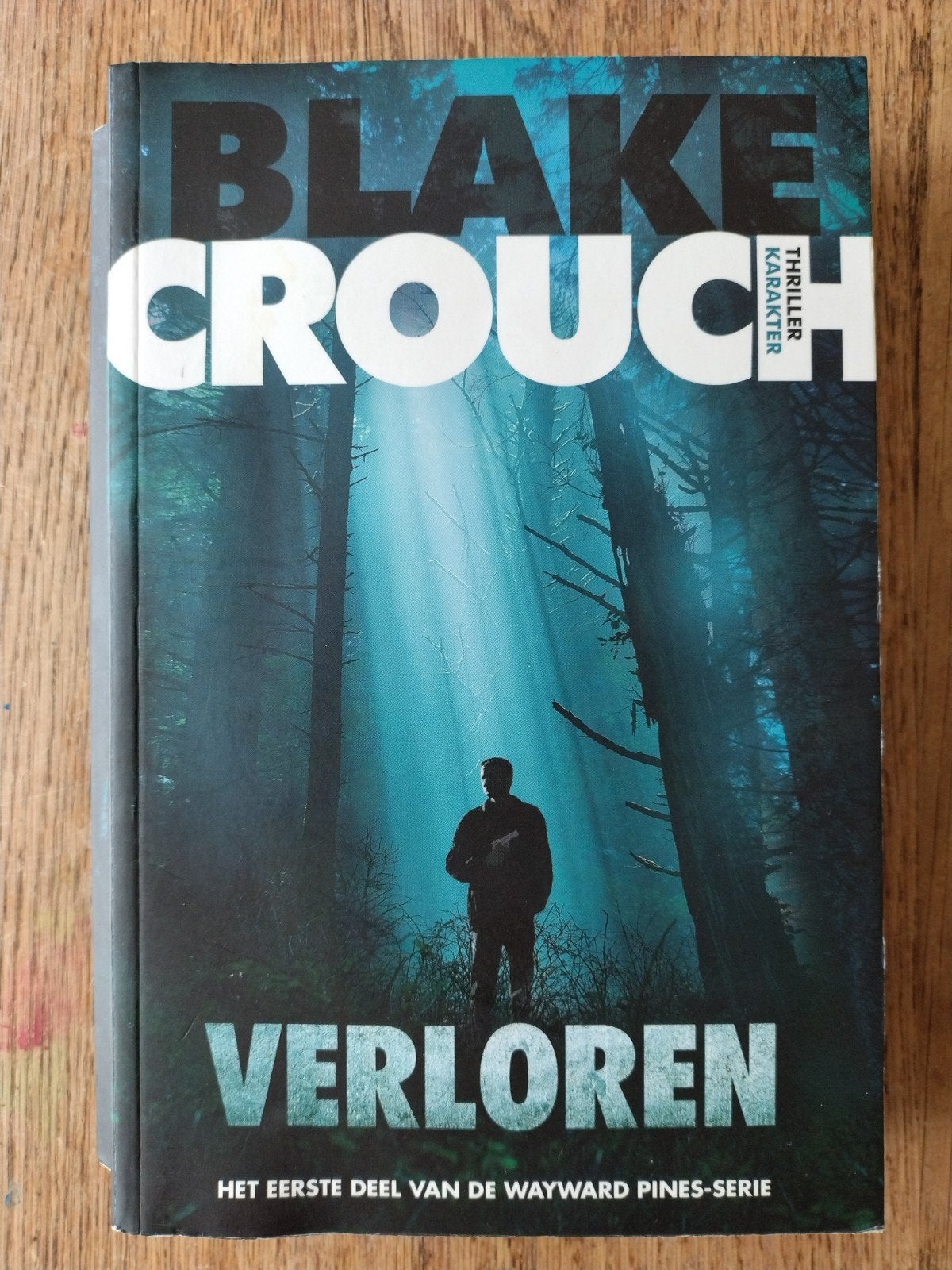 Blake Crouch - Verloren - Wayward Pines serie (paperback), Boeken, Ophalen of Verzenden, Gelezen, Blake Crouch