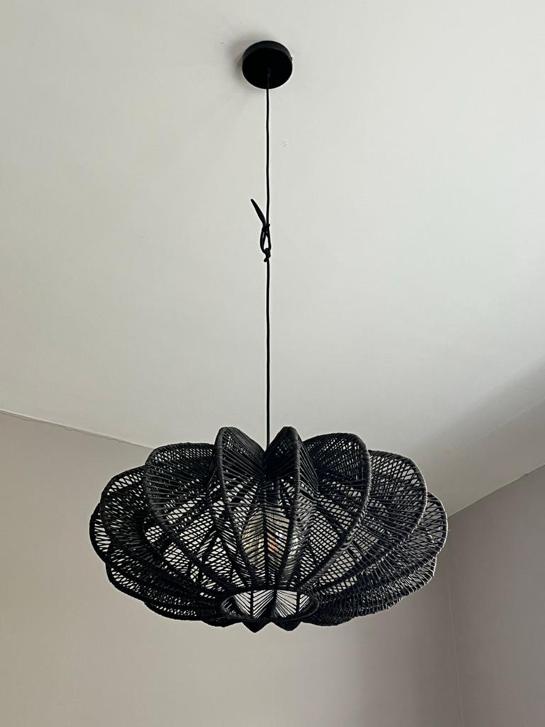 Zwarte rotan hanglamp Nimbus van By Boo, Ophalen, Zo goed als nieuw, Overige materialen