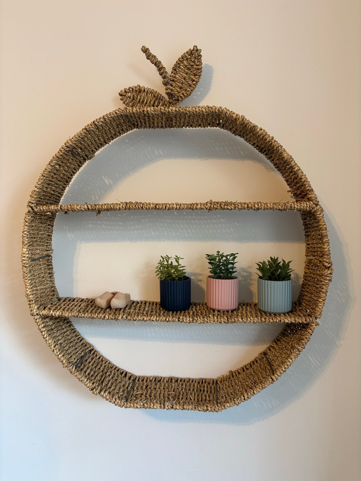 Rotan wandrek Kwantum, Huis en Inrichting, Ophalen, Zo goed als nieuw
