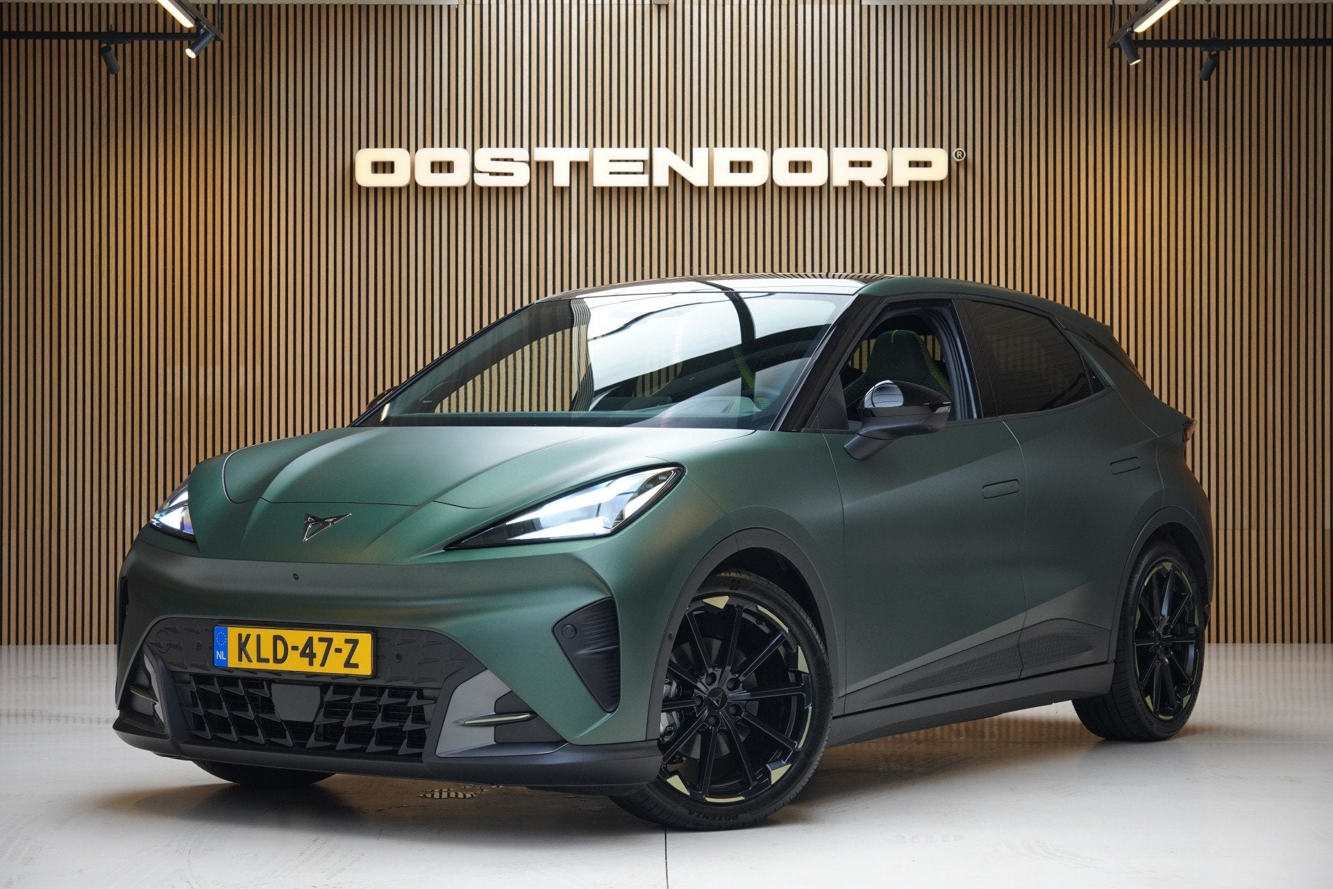 CUPRA Raval VZ/225pk Rebel 56 kWh|2026|Pano|Topsport-stoelen, Auto's, Gebruikt, 24 min, Origineel Nederlands, Onderhoudsboekje
