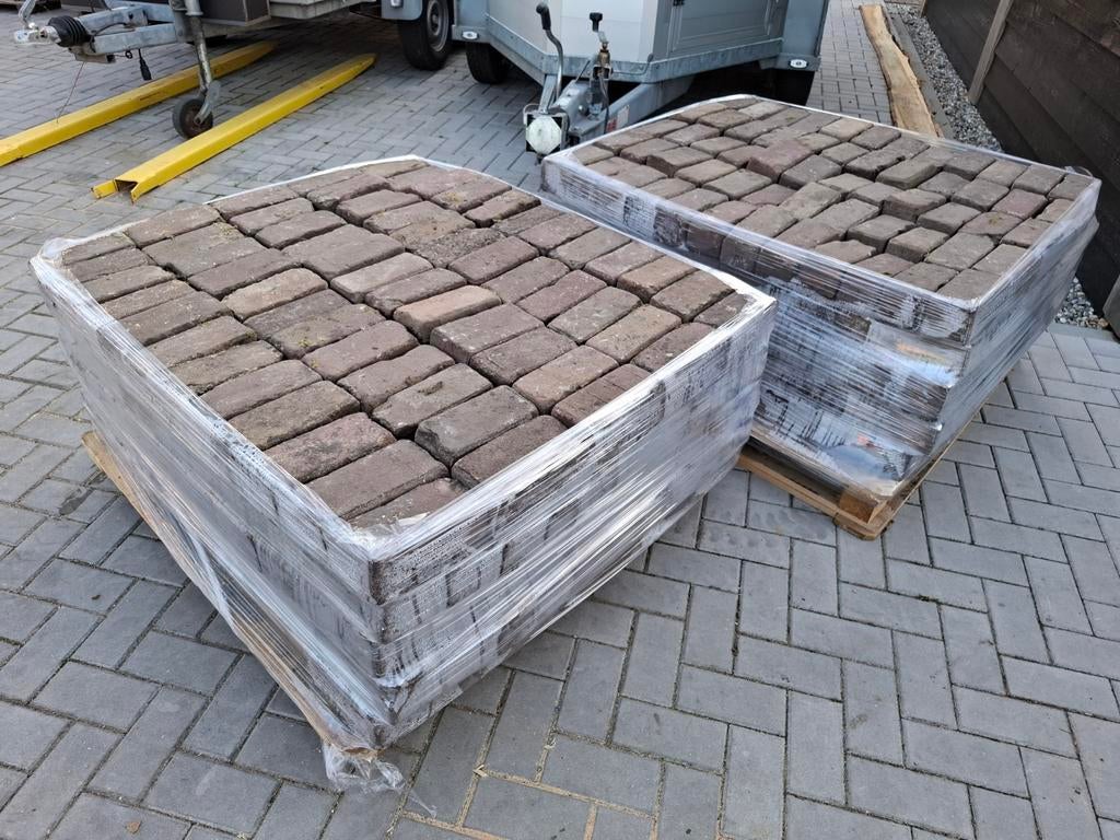 12m² Oud gebakken klinkers op 2 pallets, Gebruikt, Keramiek, Klinkers, Ophalen of Verzenden