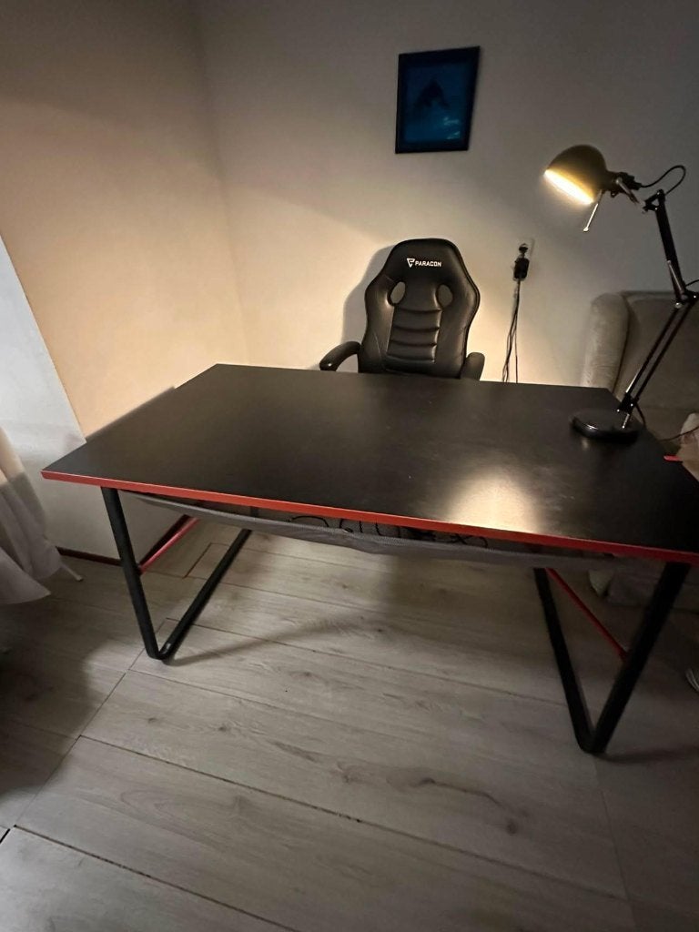 IKEA HUVUDSPELARE Gaming Desk 140x80cm, Ophalen, Zo goed als nieuw