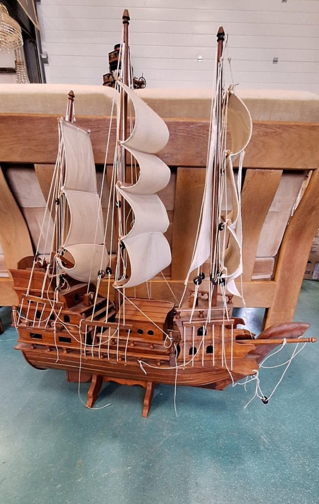 Mooi groot houten schip, zeilboot, zeilschip️️️️️⛵️, Ophalen, Gebruikt, ., .
