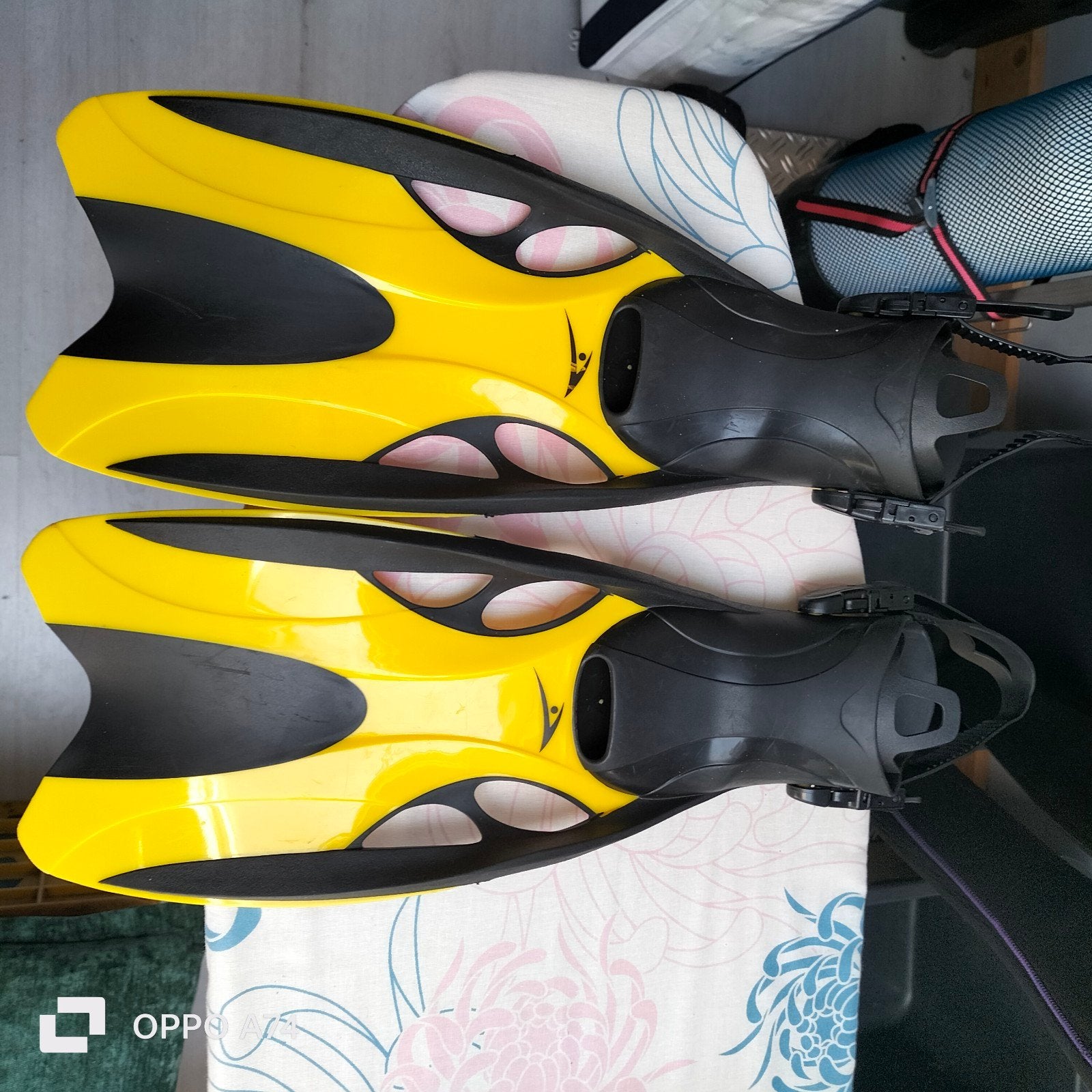 zwemvinnen maat M/L, Watersport en Boten, Ophalen of Verzenden, Gebruikt, Zwem- of Duikvliezen