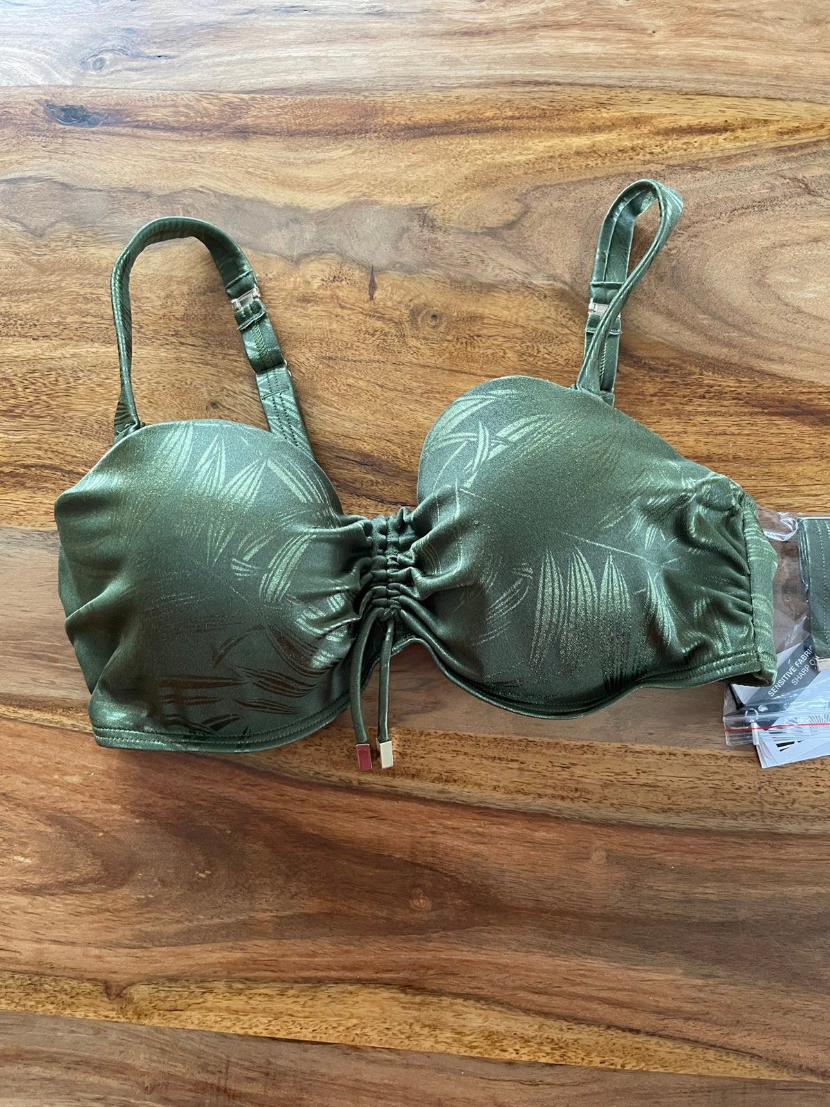 Beachlife bikini top maat 40c model pesto kan strapless, Verzenden, Nieuw, Groen, Overige typen