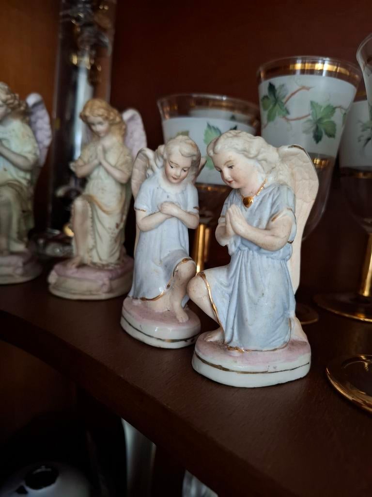 Twee knielende engelen beeldjes, Verzamelen, Beelden en Beeldjes, Ophalen of Verzenden