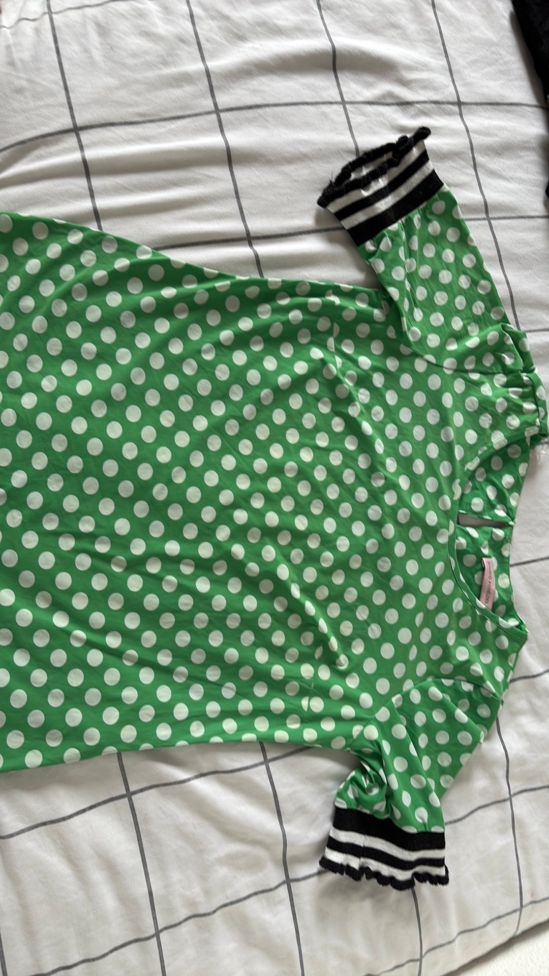 Studio anneloes  t shirt/top groen witte stippen, Ophalen of Verzenden, Zo goed als nieuw, Groen, Korte mouw