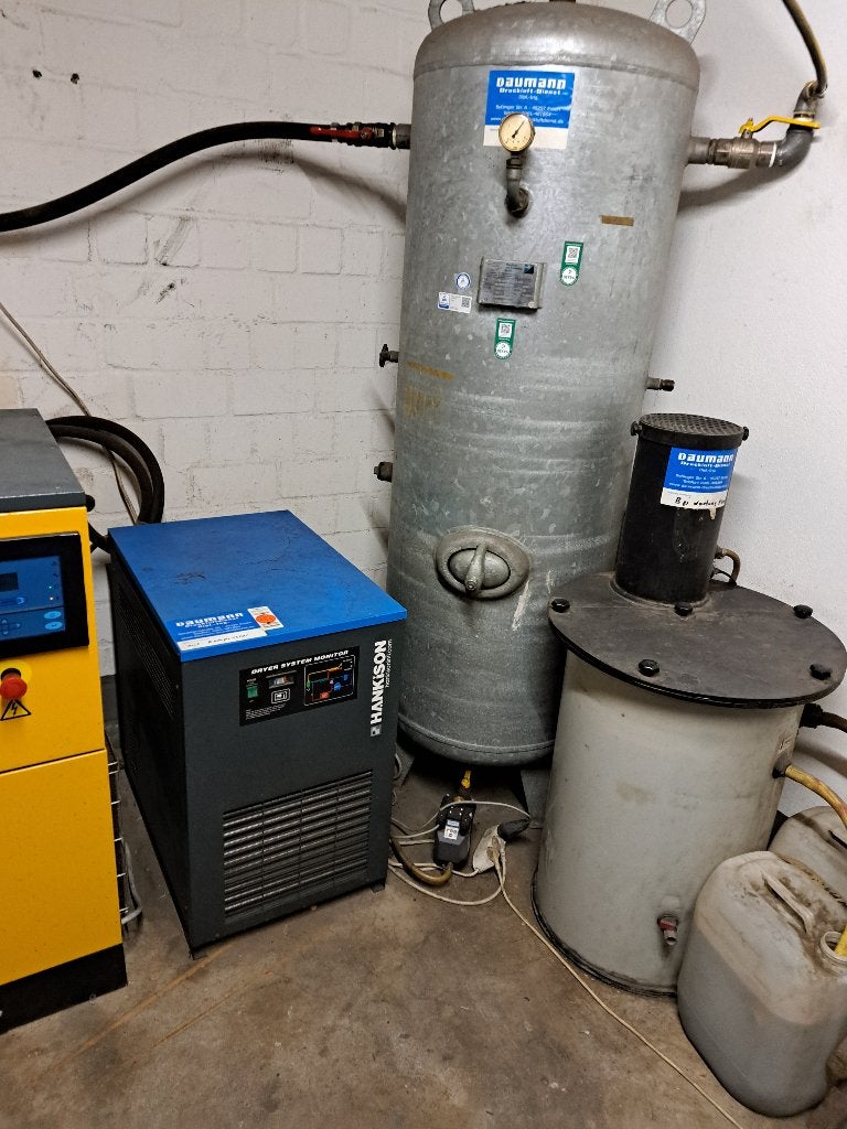 compressor compleet, Doe-het-zelf en Verbouw, Compressors, Ophalen, Zo goed als nieuw, 200 tot 400 liter/min, Geluidgedempt