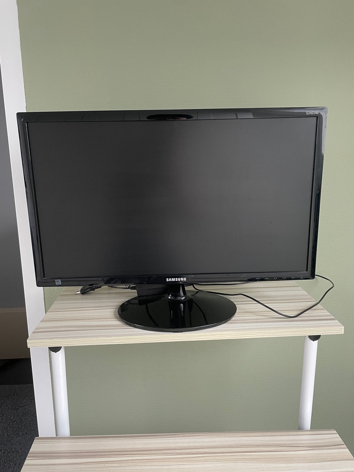 Samsung 24 inch monitor, Computers en Software, Monitoren, Ophalen, HDMI, Kantelbaar, Full HD