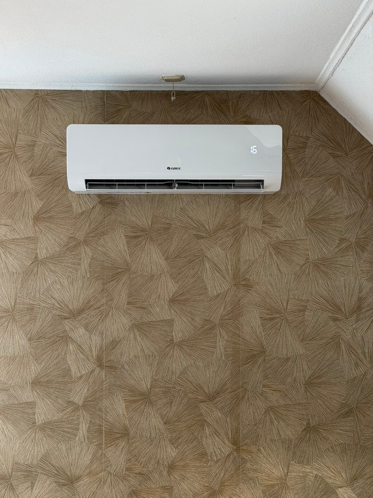 Tijdelijk!Gree Airco met montage vanaf €1350koelen/verwarmen, Ophalen, Verwarmen, Timer, Nieuw