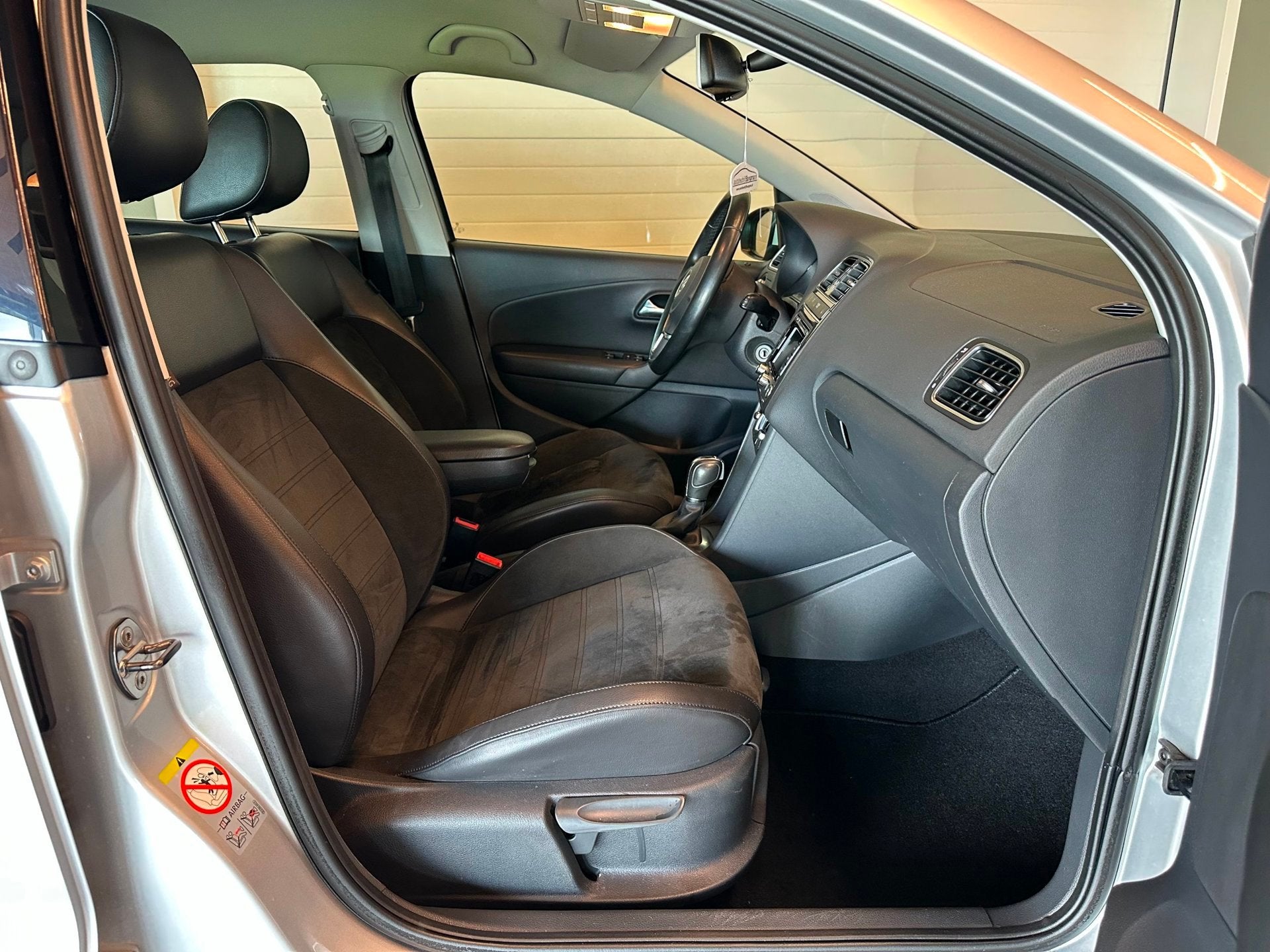 Volkswagen Polo 1.2 TSI 16v AUTOMAAT 5-DRS CROSS|AIRCO|STOEL, Auto's, Volkswagen, Euro 5, Met garantie (alle), 1076 kg, Polo