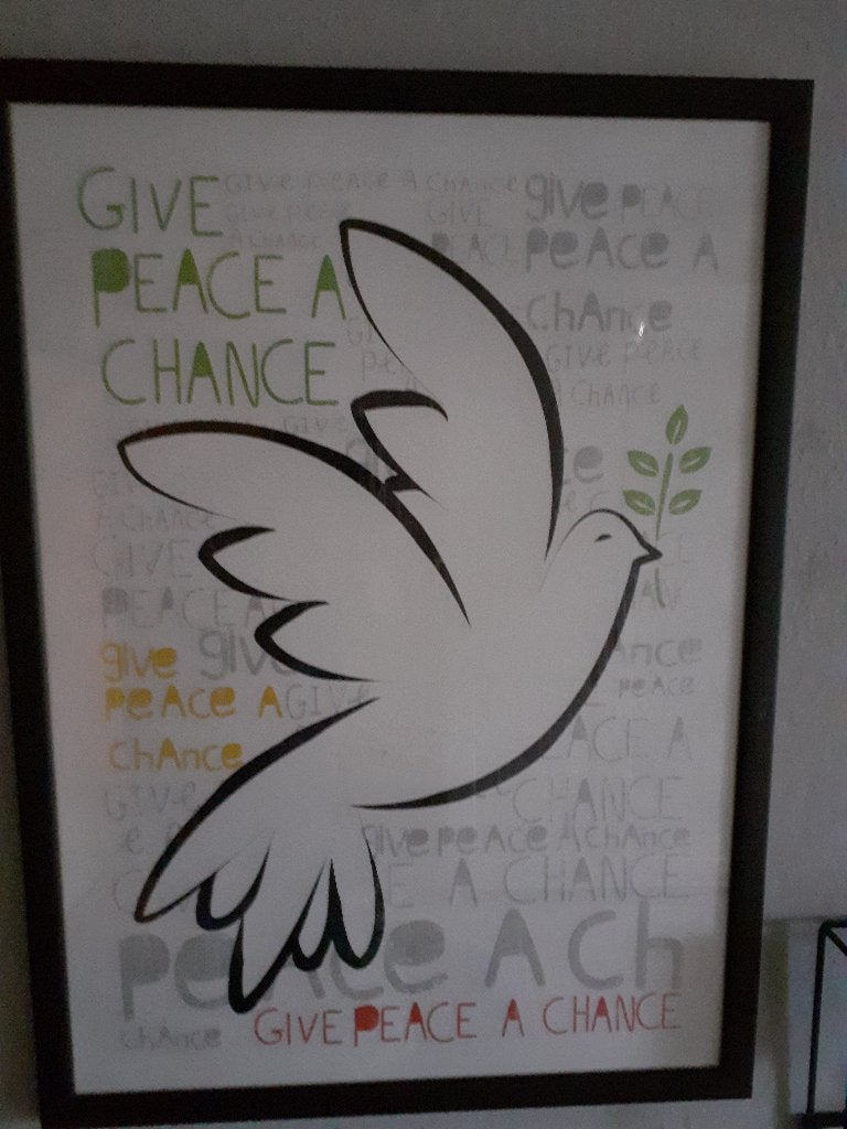 Wand Schilderij. Give Peace a chance. 74 x 54 cm, Ophalen, Schilderij, Achter glas, Papier/karton
