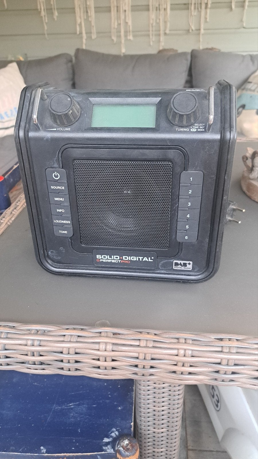 bouwradio solid digital, Audio, Tv en Foto, Radio's, Ophalen of Verzenden, Bouwradio