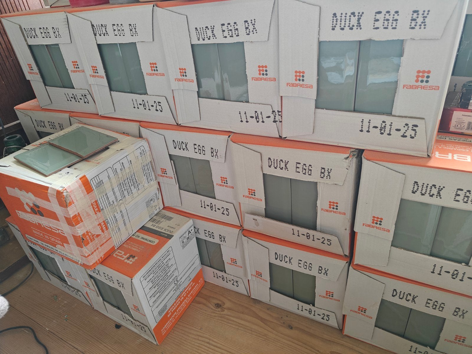 Tegels oudgrijs groen, 34 m² nieuw in doos, Ophalen of Verzenden, Nieuw, 10 m² of meer, Wandtegels